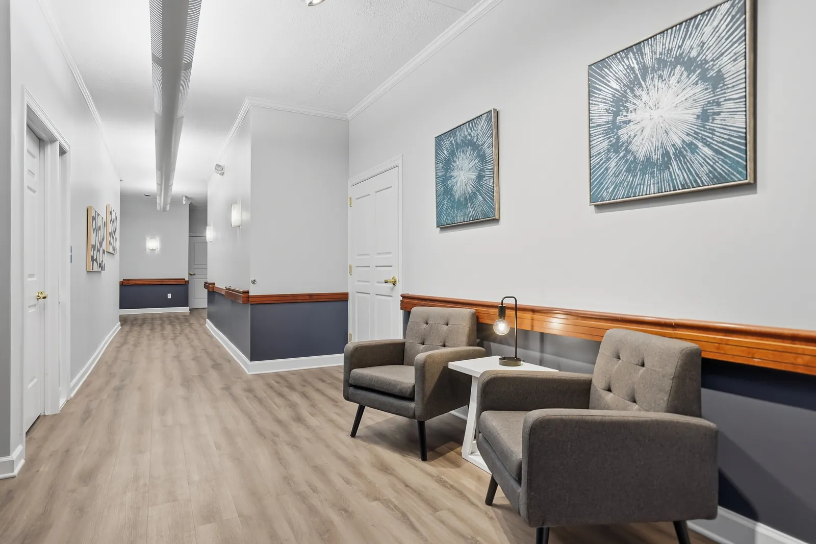 Seating alcoves along the residential corridor