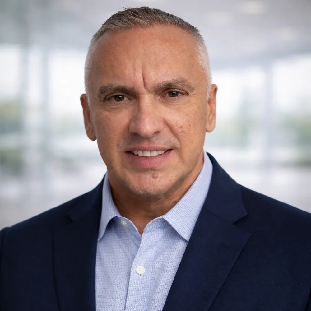 Robert Dzieniszewski - Executive Operations Director